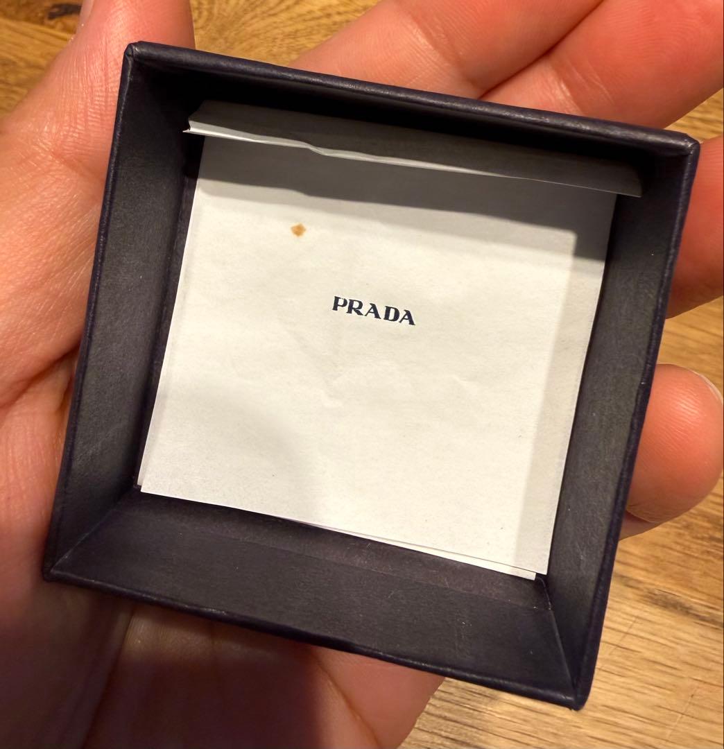 PRADA ピンク キーホルダー 箱付き