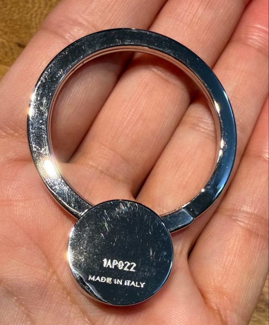 PRADA ピンク キーホルダー 箱付き