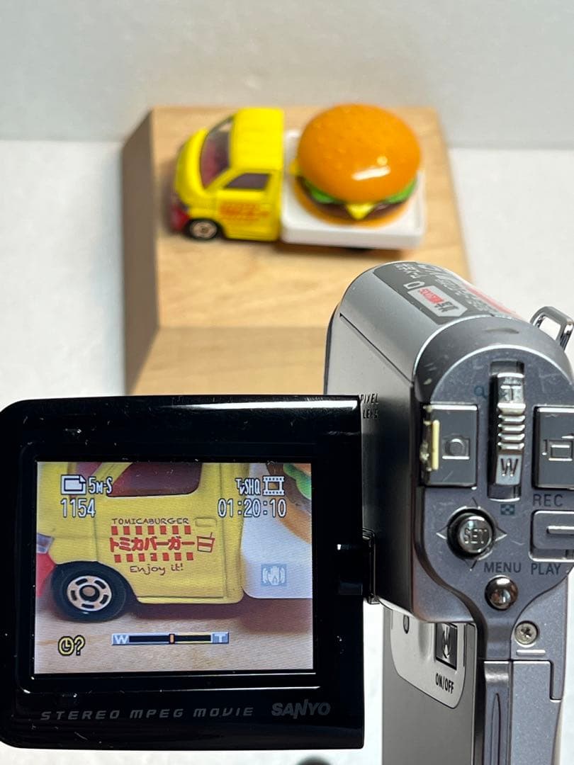☆極美品☆SANYOデジタルムービーカメラXacti DMX-C5☆稀少廃盤品☆
