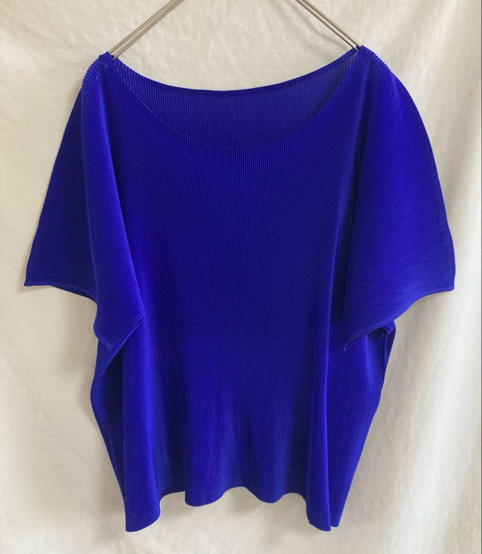 近年モデル　PLATS PLATS 3 濃い青 半袖　プルオーバー　ブラウス