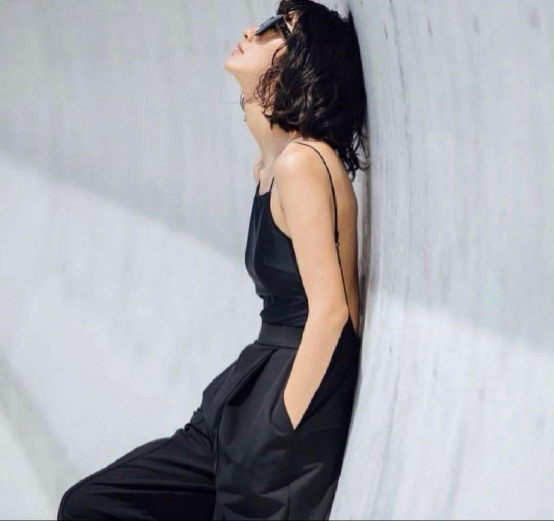 Nala ナラ バックオープンスイム 水着 ブラック