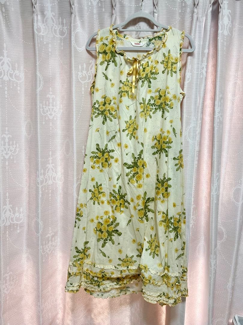 ピンクハウス　たんぽぽワンピース