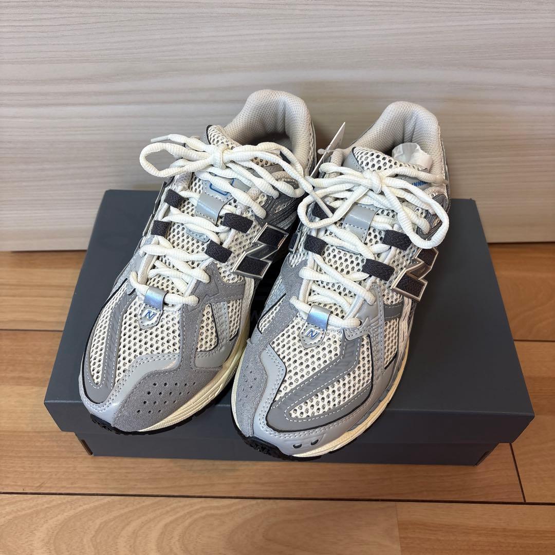 ニューバランス　U1906NA 23.5cm