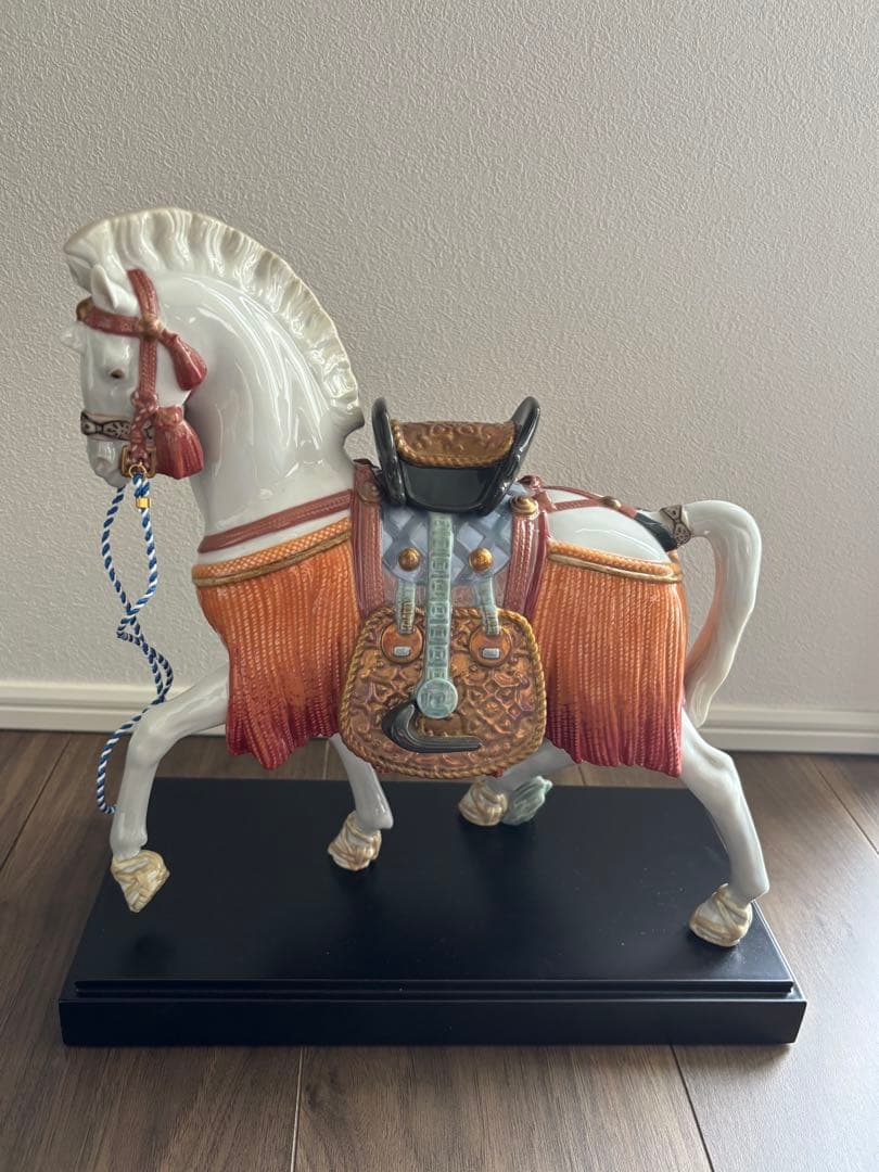 リヤドロ　希望の白馬　証明書有