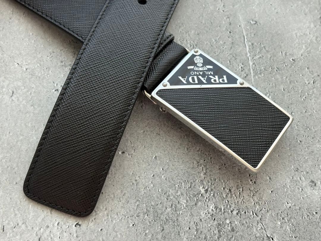 RさまPRADA プラダ サフィアーノレザーバックルベルト ブラック　34/85