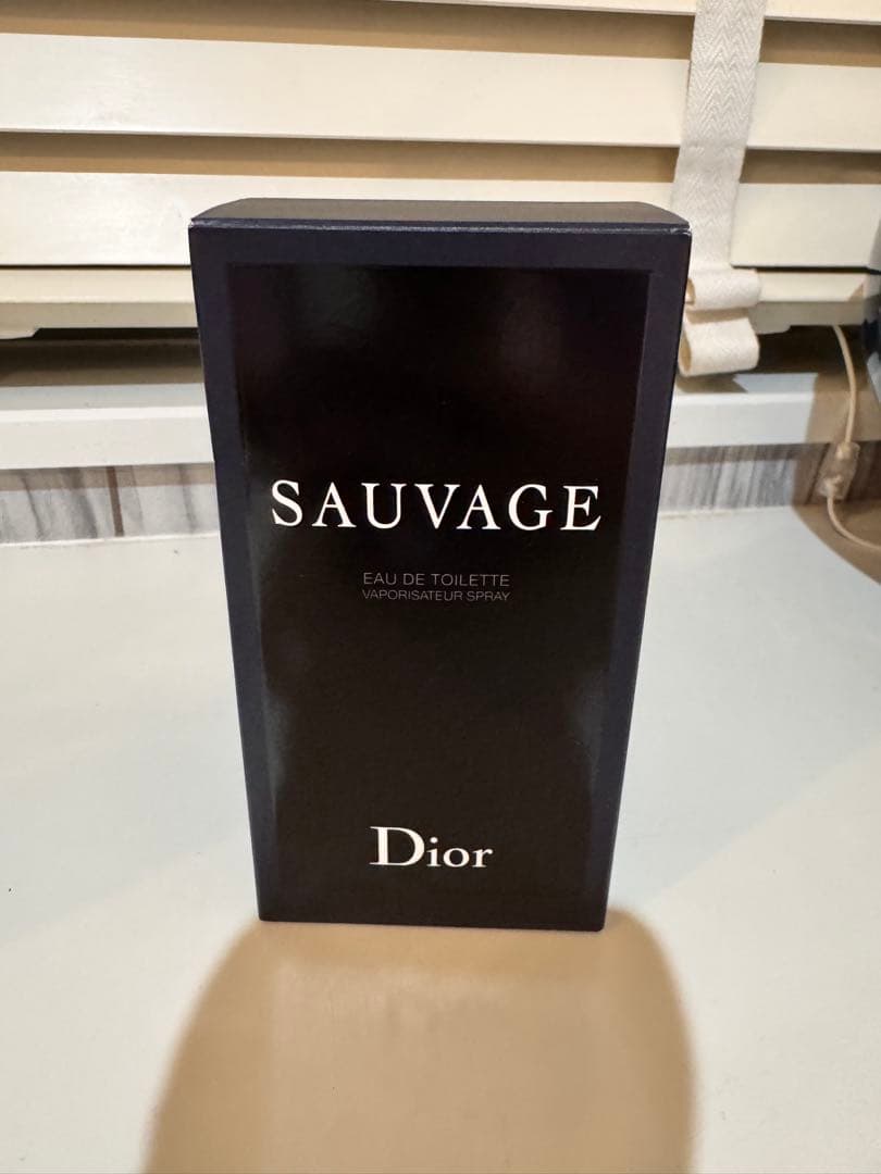 香水(男性用) Dior SAUVAGE Eau de Toilette 100ml