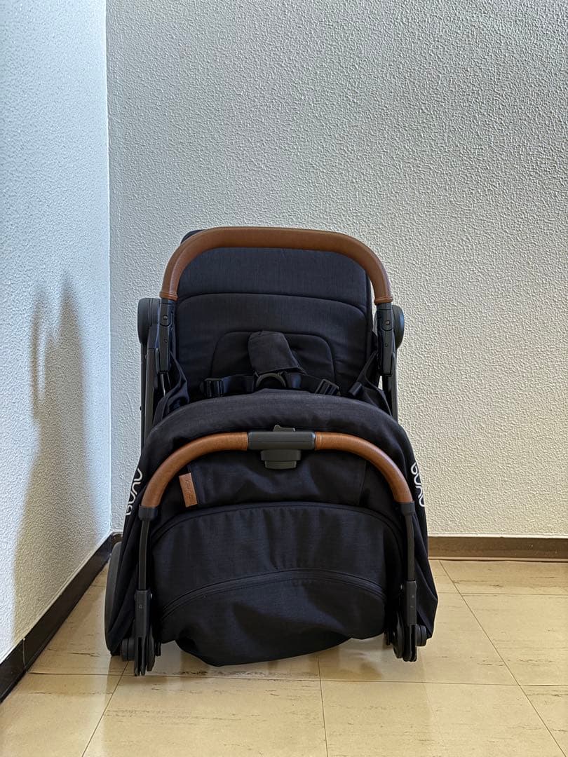 nuna trvl ブラック