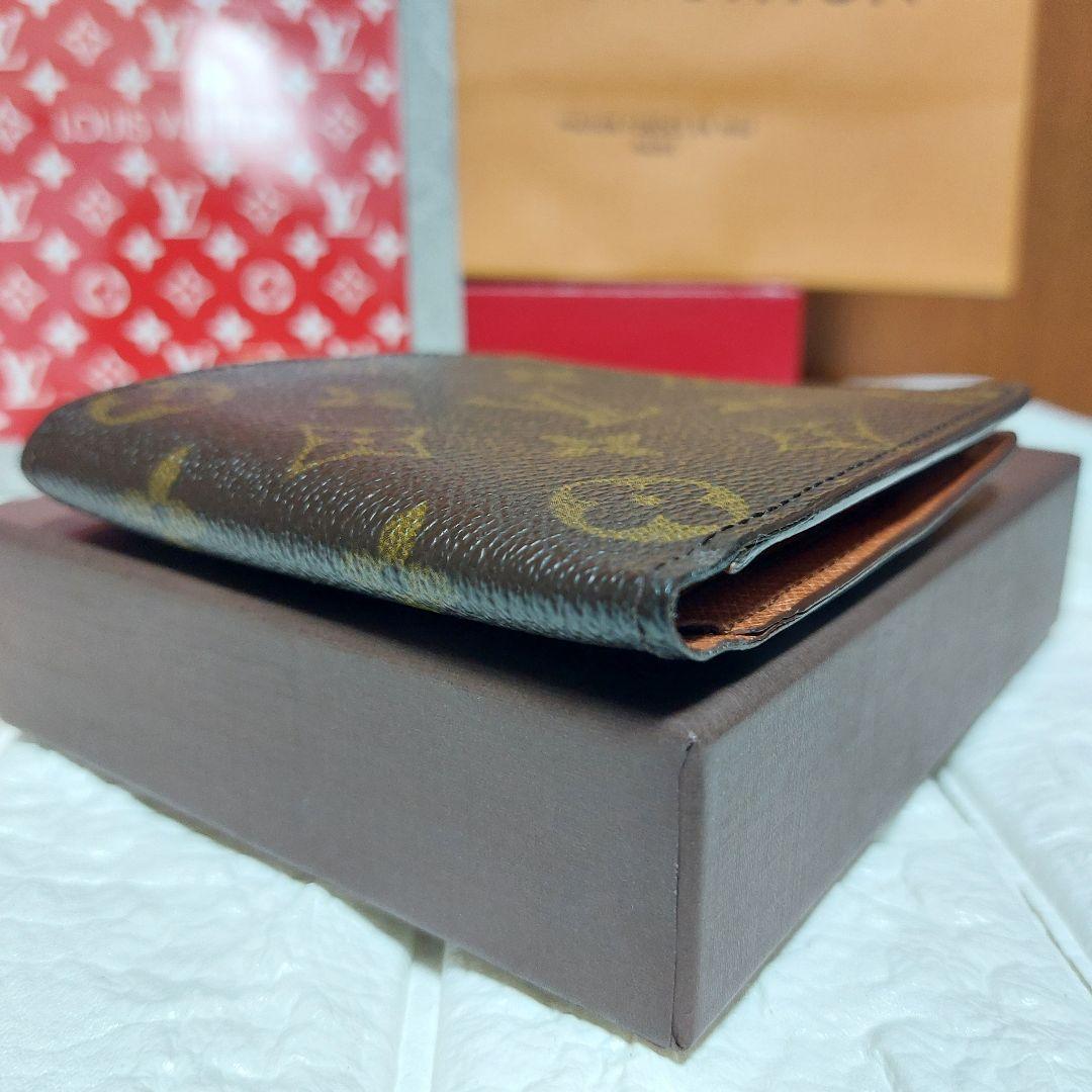 美品 Louis Vuitton ルイヴィトン モノグラム 二つ折財布