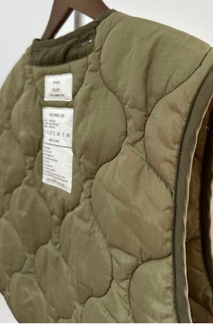 HYKE 美品　ハイクキルティングベストQUILTED CROPPED VEST