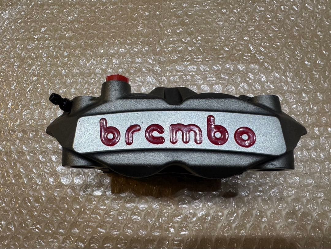 brembo ラジアル モノブロック キャリパー 108mm 左