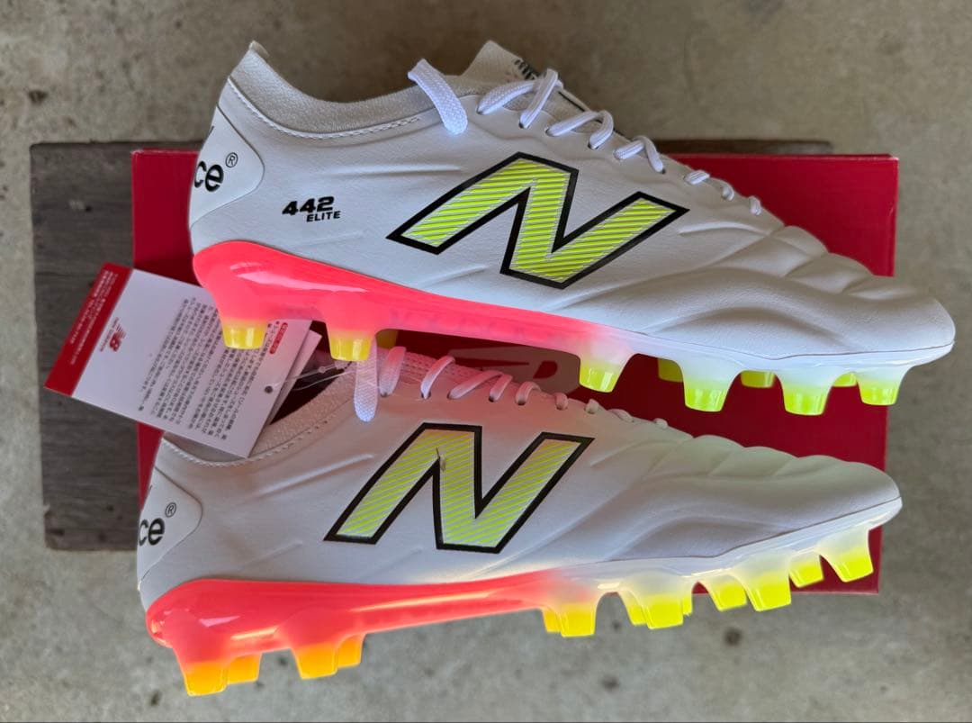 New Balance 442 v2 Elite HG（Dモデル）