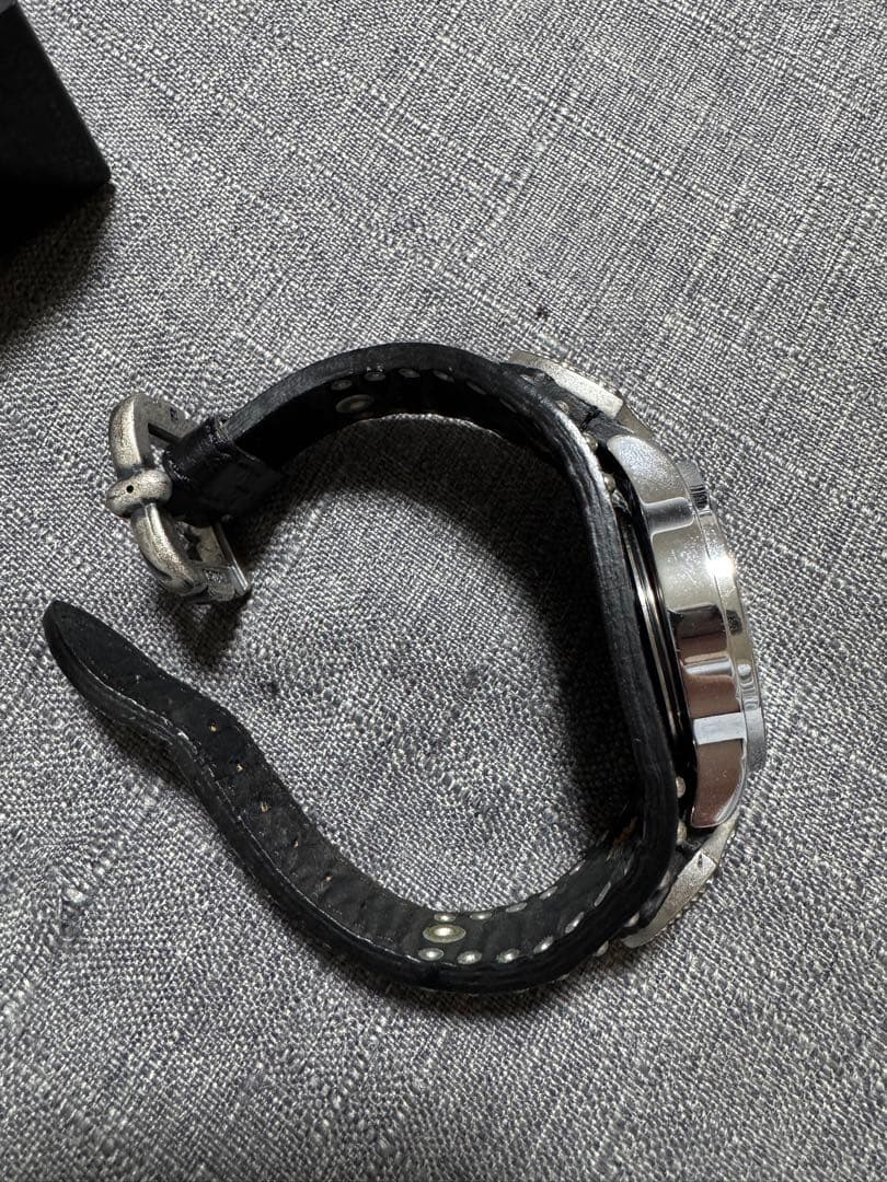 VOLTAGE ブラック/シルバー　腕時計