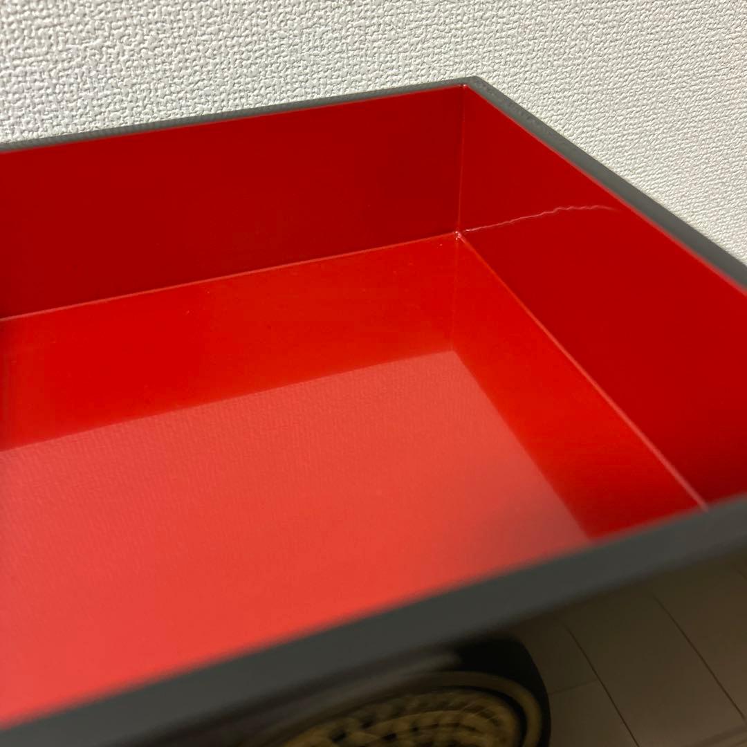 未使用/長期保管品　輪島塗　三段重箱　大角横綱堂　木箱入り　金蒔絵　内朱塗り