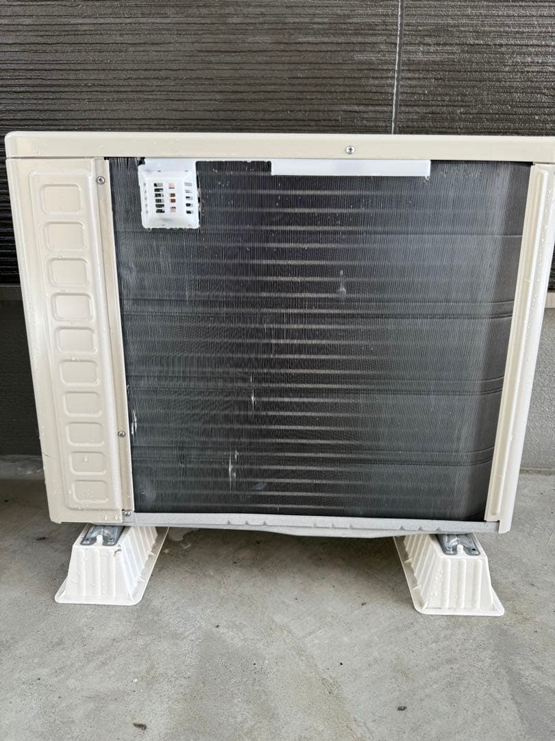 HITACHI エアコン 白くまくん RAS-W22K 2020年製 6畳用