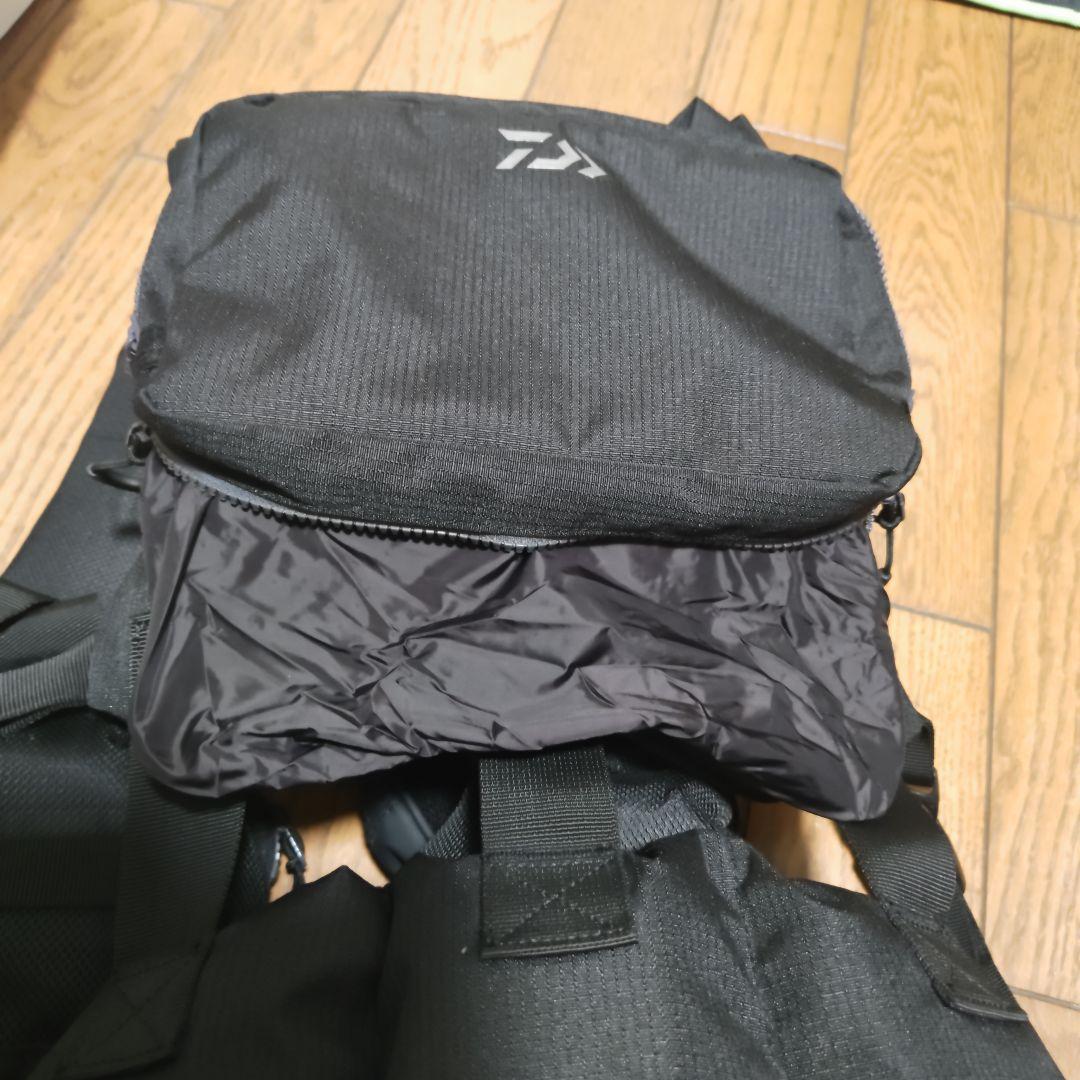 ダイワ ベンチクールベスト DF-6122 ブラック