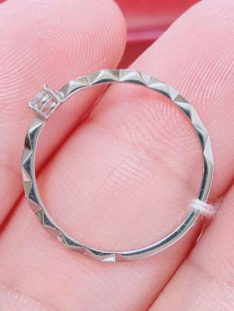 新入荷 未使用品 pt950 天然ダイヤモンド 0.08ct リング