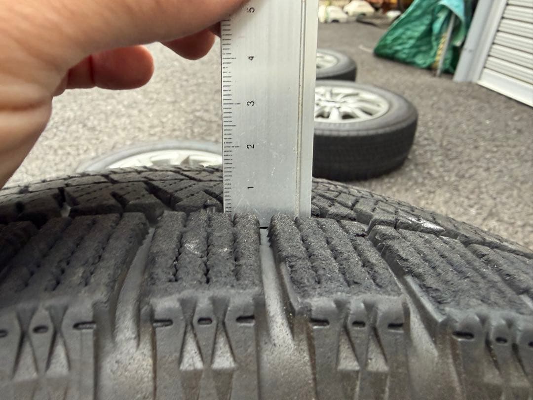 ブリヂストン ブリザック VRX2 15インチ スタッドレスタイヤ