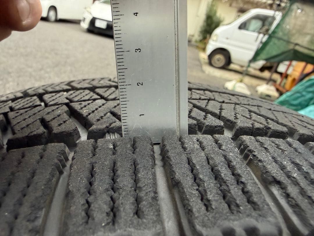 ブリヂストン ブリザック VRX2 15インチ スタッドレスタイヤ