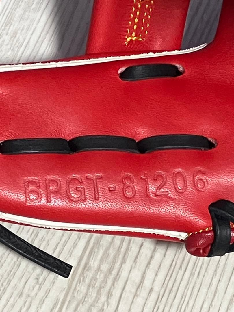 ZETT 内野手用 台湾製 硬式 新品未使用