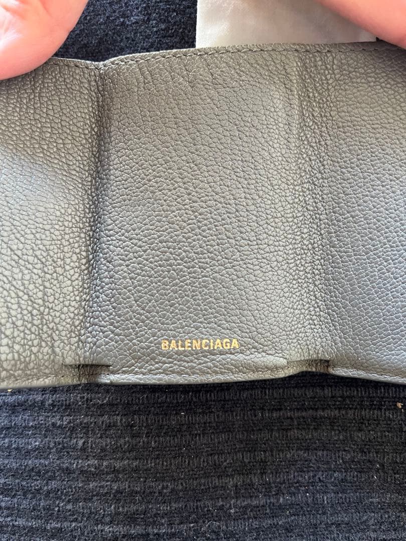 BALENCIAGA グレー レザー 三つ折り財布