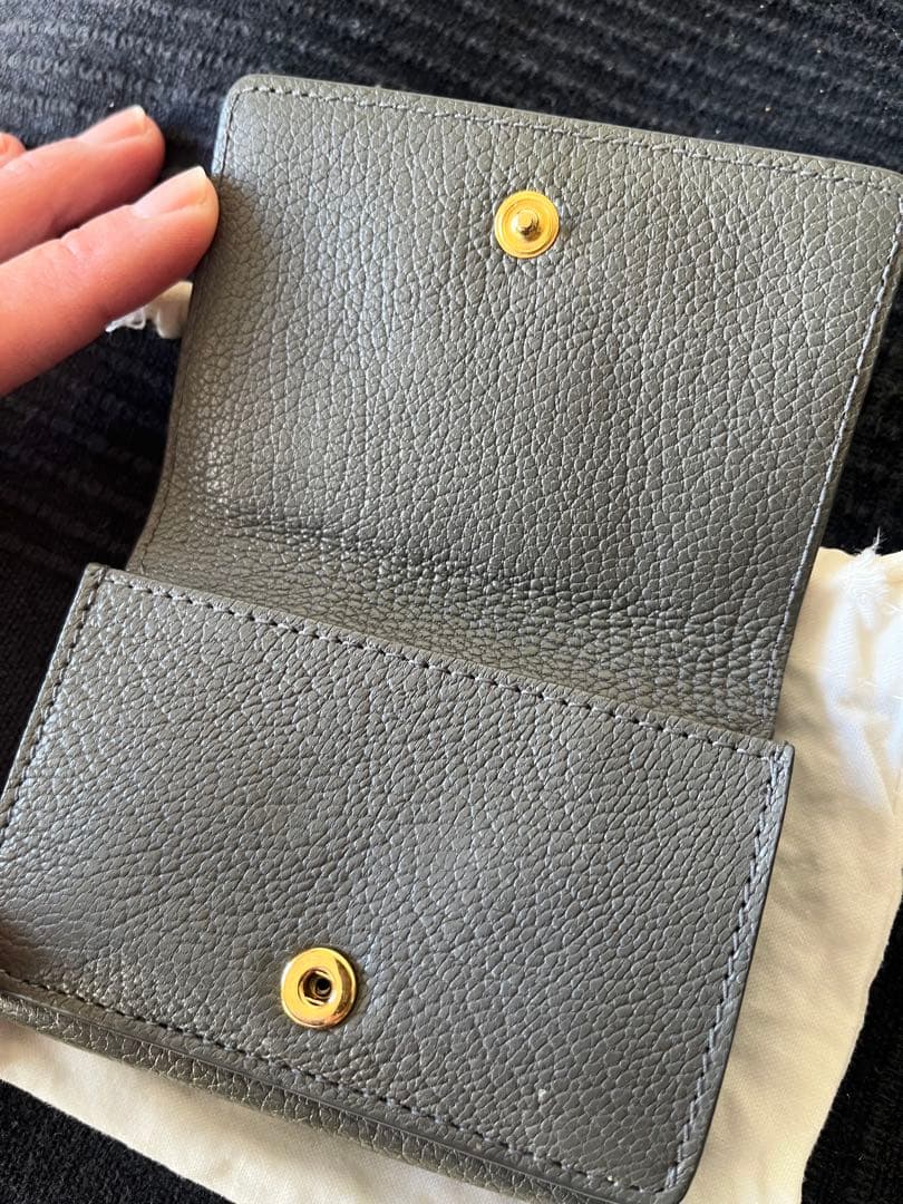 BALENCIAGA グレー レザー 三つ折り財布