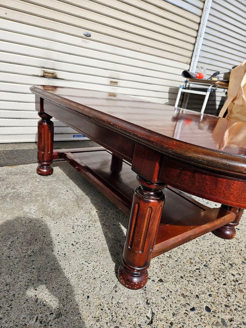 ヴィンテージ 木製のセンターテーブル ローテーブル 応接机 アンティーク調 家具