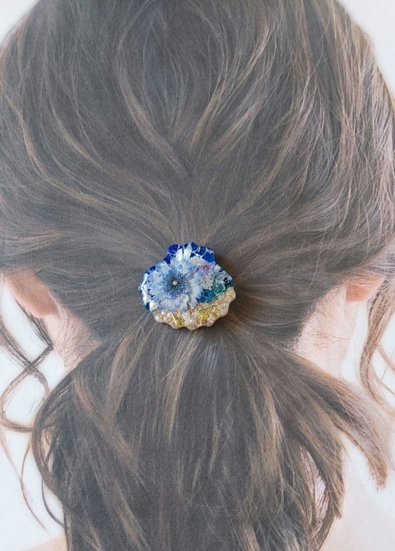 【1574】レジン　マトリカリア　ヘアゴム　ポニーフック　ブロ―チ　ハンドメイド