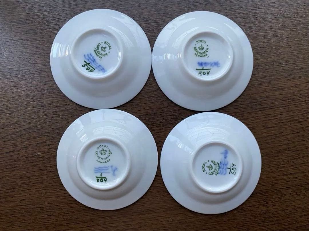 と*ん様 ロイヤルコペンハーゲンブルーフルーテッドハーフレース1/504 の4枚