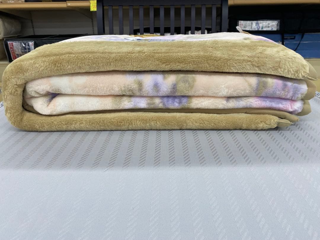 ロマンス　マイヤー合わせ毛布・嵩高ポリエステル・泉大津製・静電気抑制・シングル