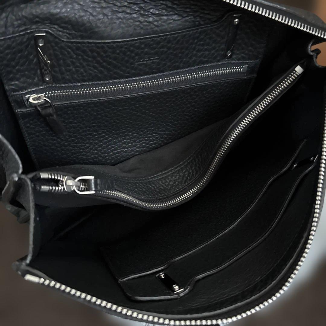 FURLA レザー トートバッグ　オールブラック 美品　大容量　A4 新入社員