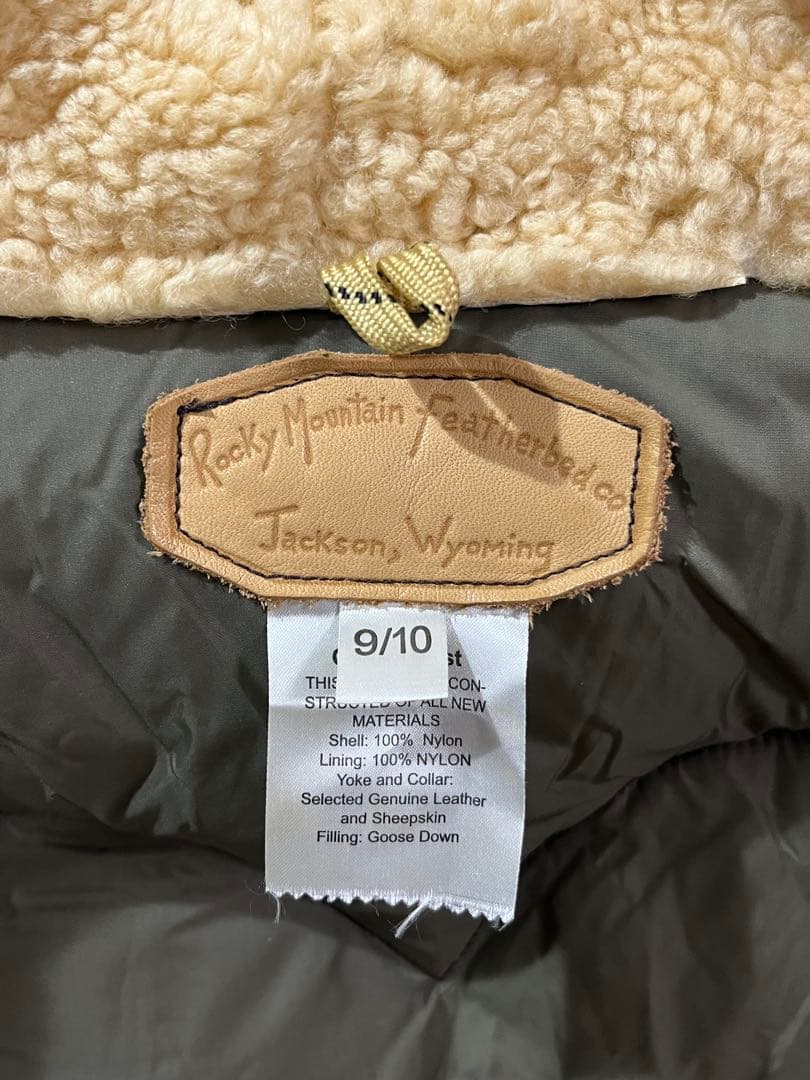 Rocky Mountain Featherbed ダウンベスト9/10サンプル