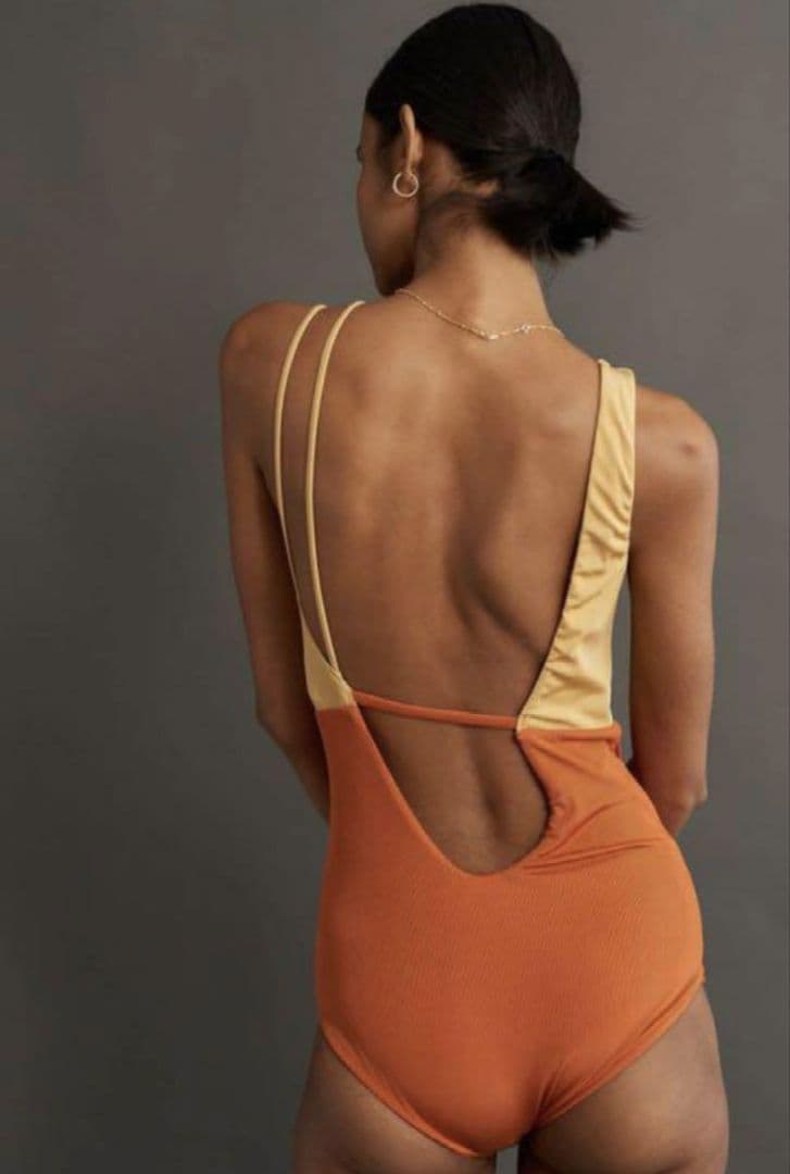 Jonnlynx ジョンリンクス　ワンピース水着　バイカラー