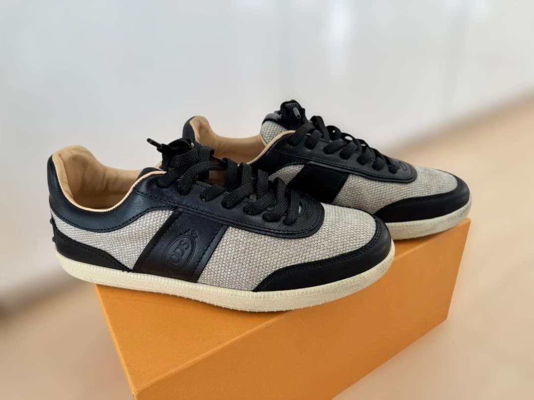 TOD'S ネイビー ベージュ スニーカー