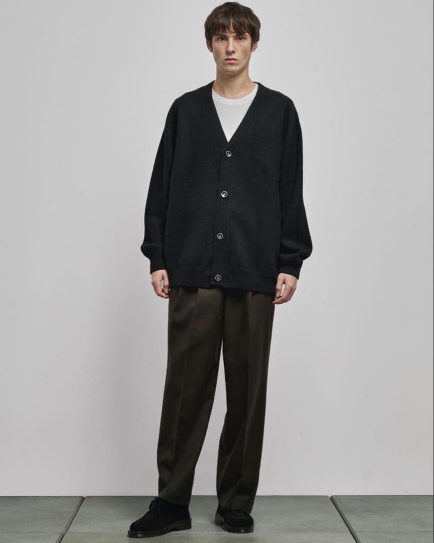 トップス THE TOKYO CASHMERE REVERSIBLE CARDIGAN