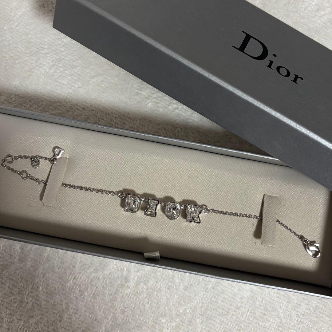 Dior ロゴブレスレット