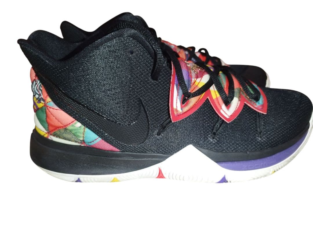 【美品】カイリー5 EP　NIKE　ナイキ　NBA　バスケ　バッシュ　シューズ