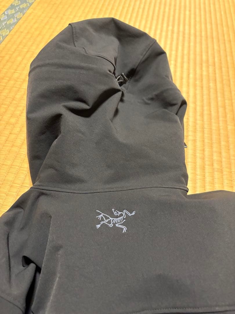 ARC'TERYX フード付きマウンテンパーカー ダークブルー