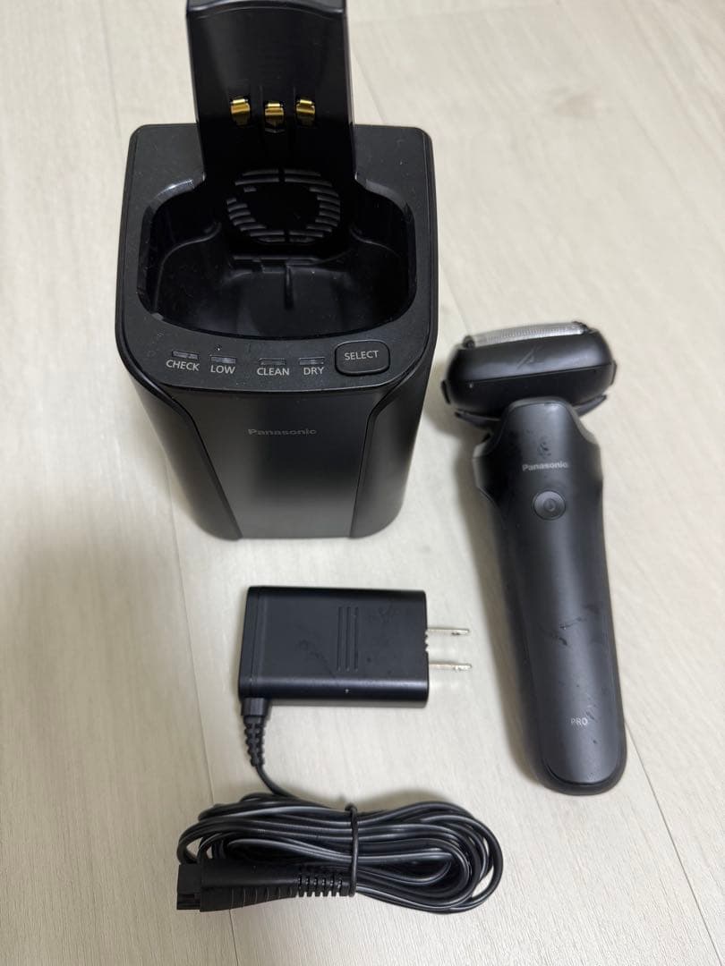 2024年購入 ES-L570D メンズ電気シェーバー　髭剃り 新品同様