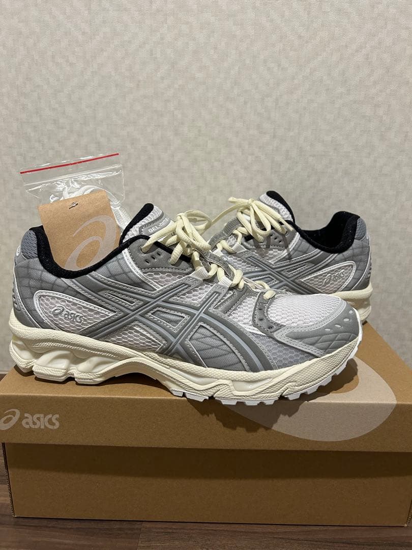 MINNANO asics GEL-NIMBUS 10.1 ミンナノ　アシックス