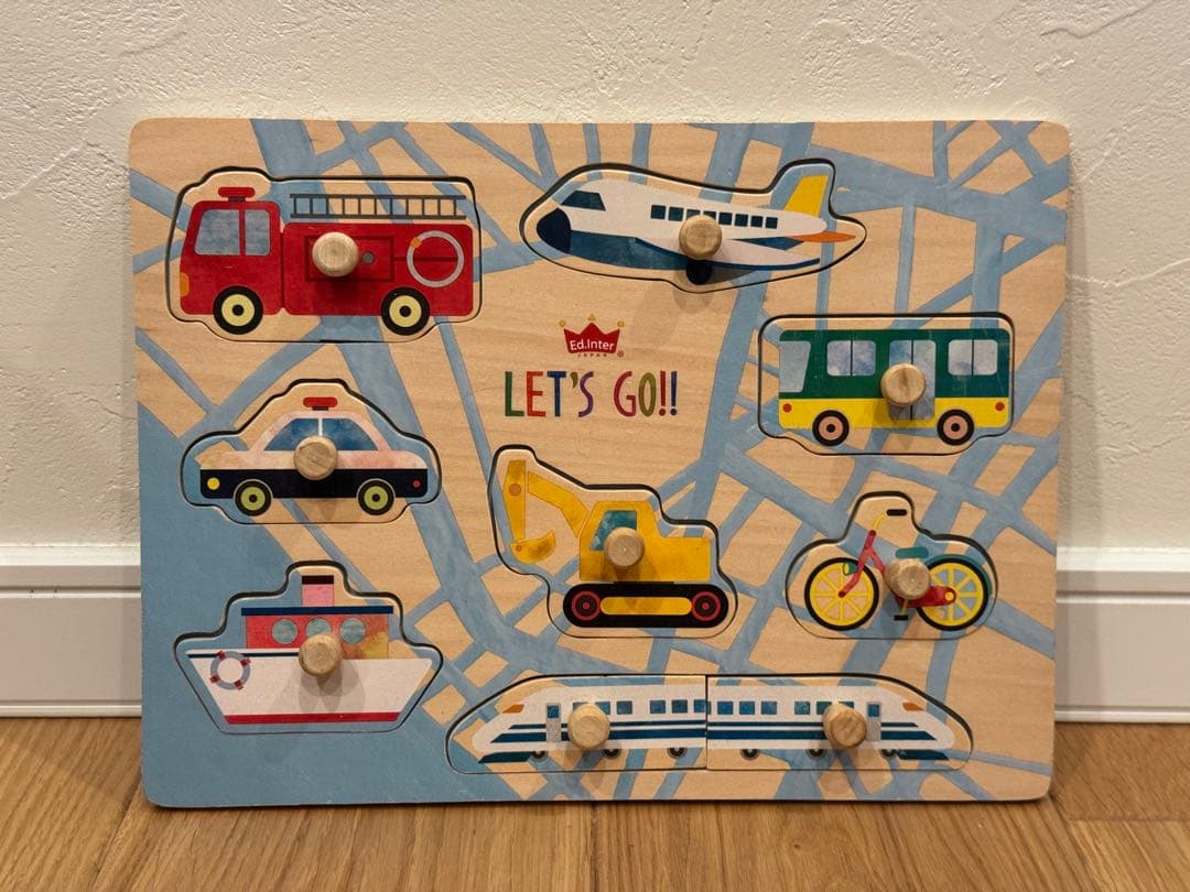 Laufbahn Beck社トレインカースロープとエドインター木のパズルセット