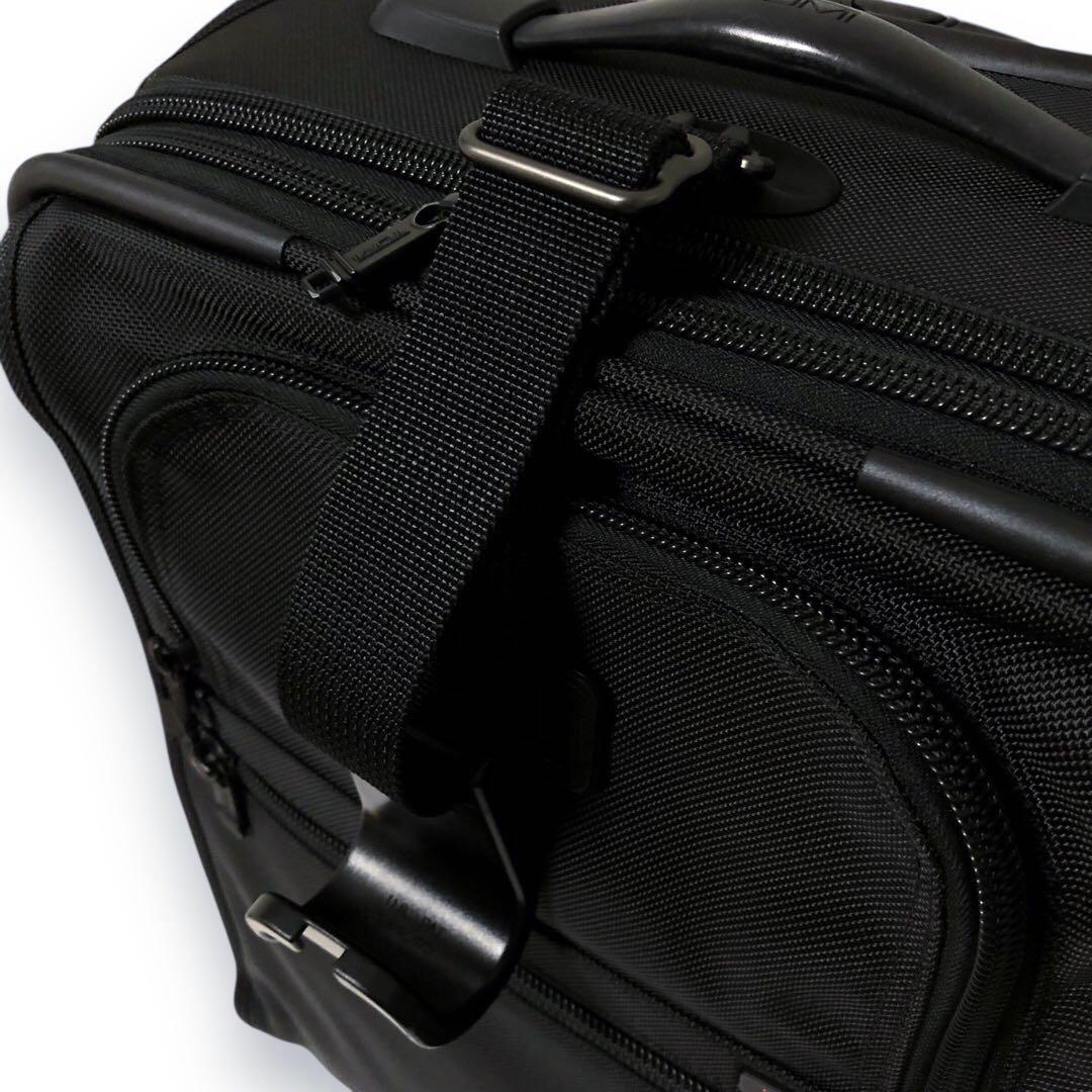 超美品✨TUMIスーツケース 機内持ち込み可22018DH マチ拡張 大容量 黒