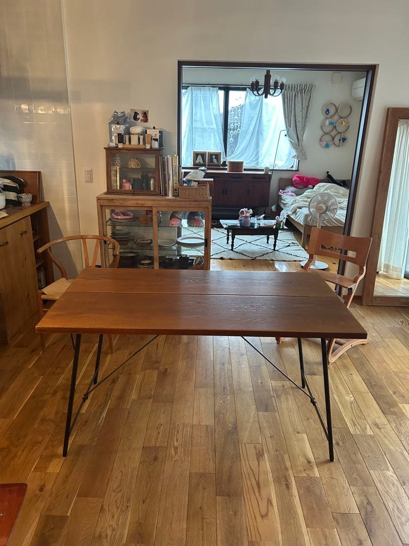 アデペシュ a depeche ダイニングテーブル