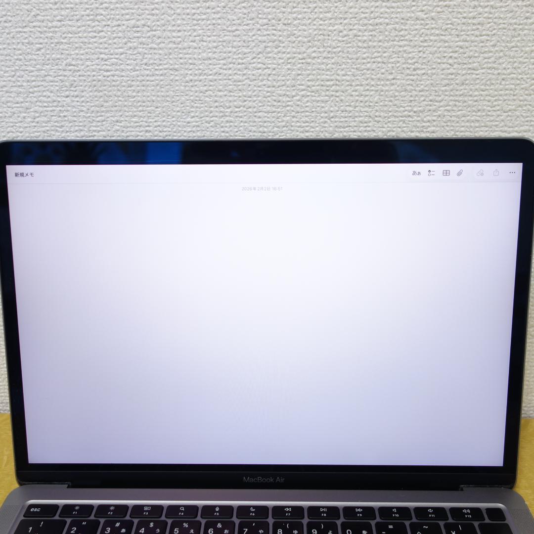 319）MacBook Air 2020 Apple　M1/8GB/SS256G