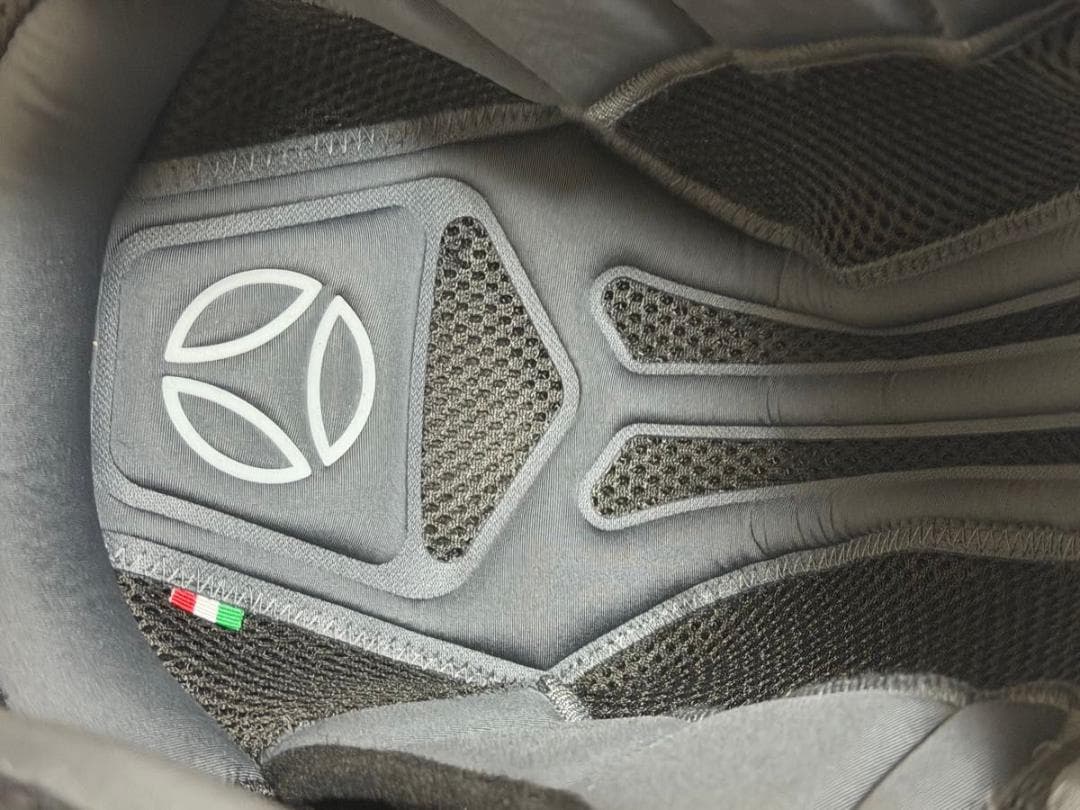 MOMO FGTR Classic ジェットヘルメット マットグリーン Lサイズ