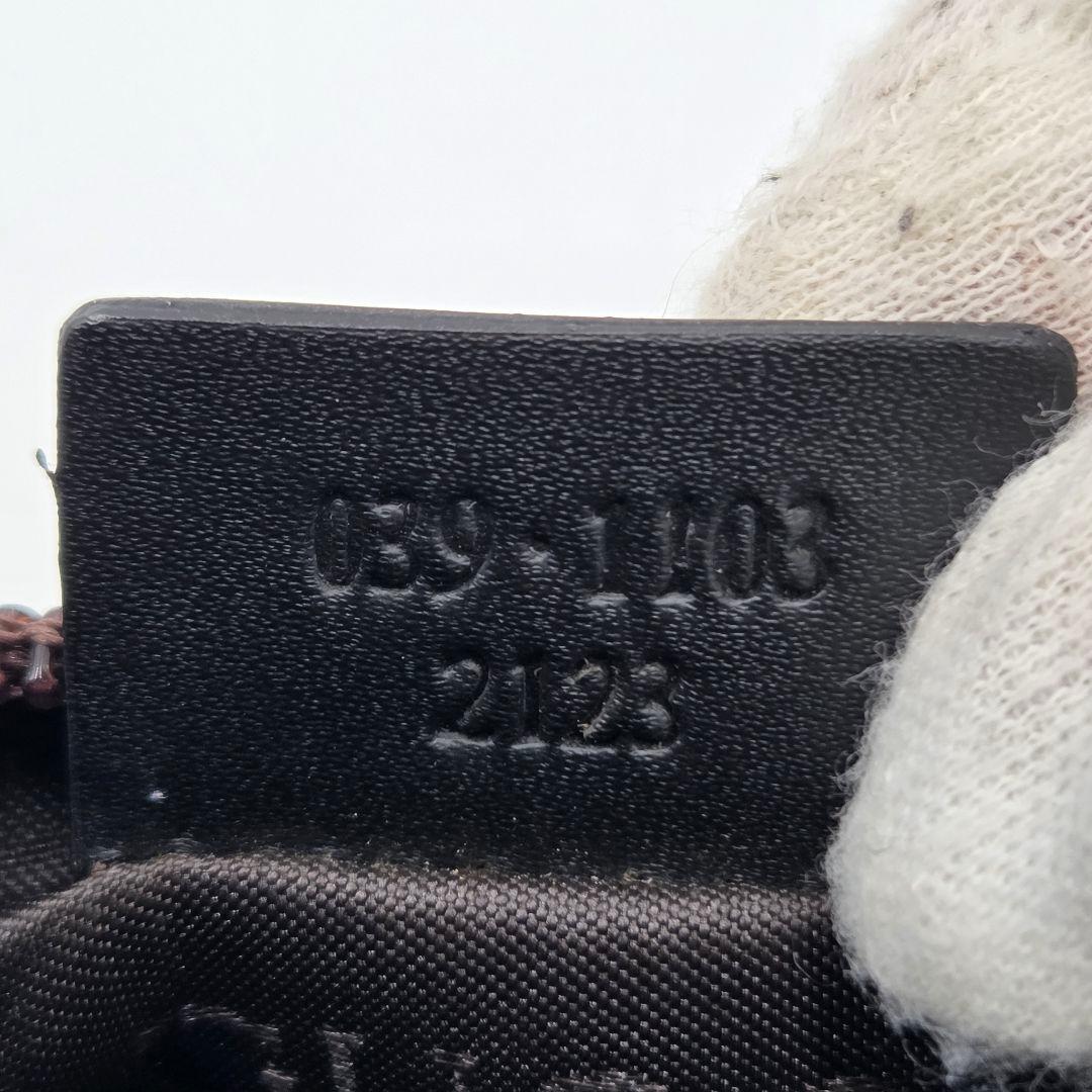 【良品】グッチ アクセサリーポーチ ミニバッグ GG キャンバス ブラウン