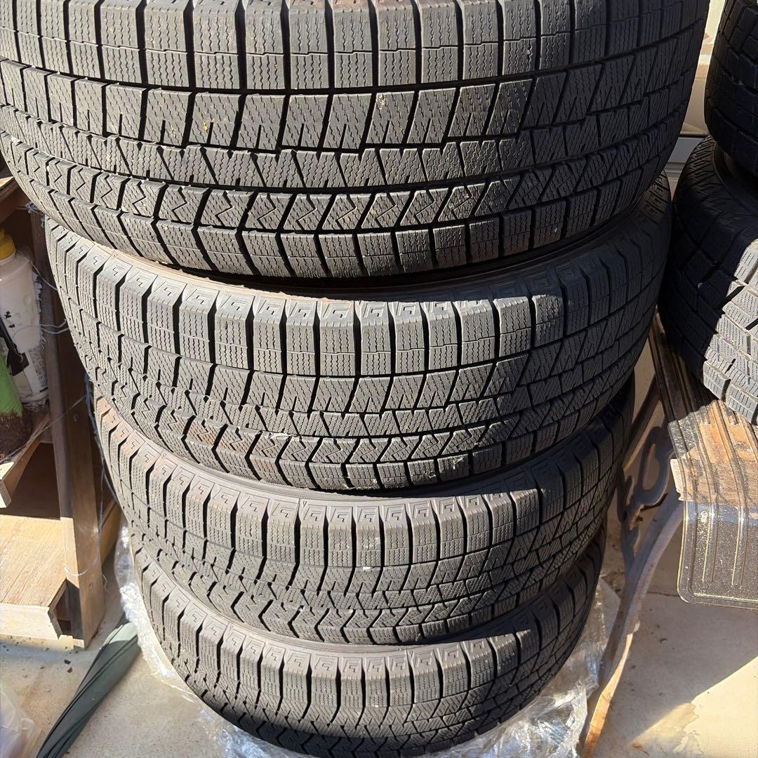 スタッドレスホイールセット　アルファードヴェルファイア20系30系SUV等