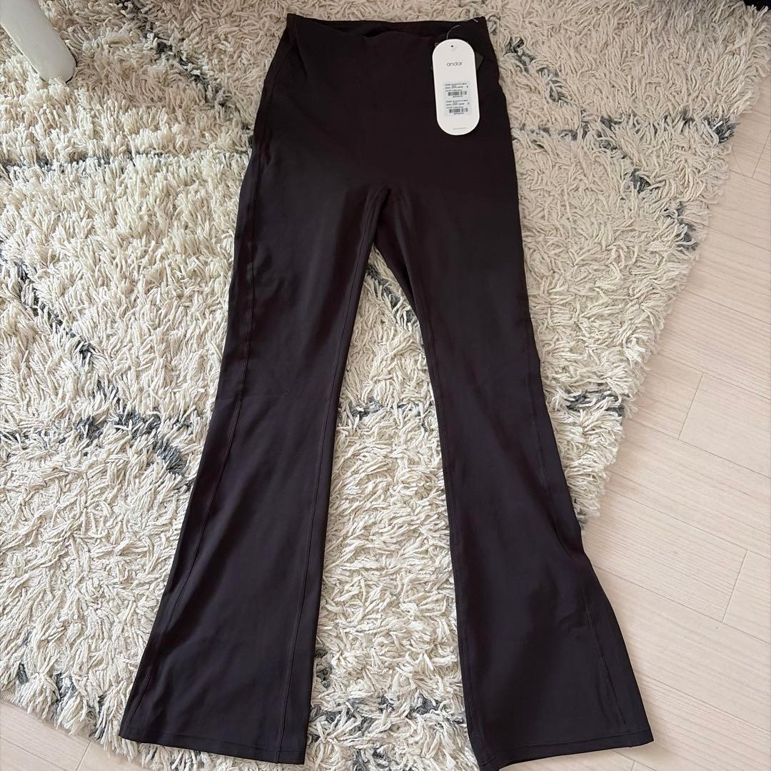 andar NEW Aircooling シャロン フレアレギンス - ショート