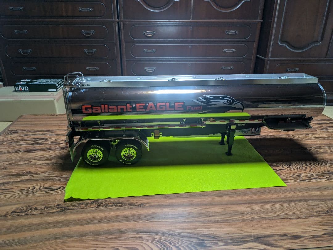 タミヤ　1/14　RC トレーラー用 フューエルタンク　　オートサポートレッグ付