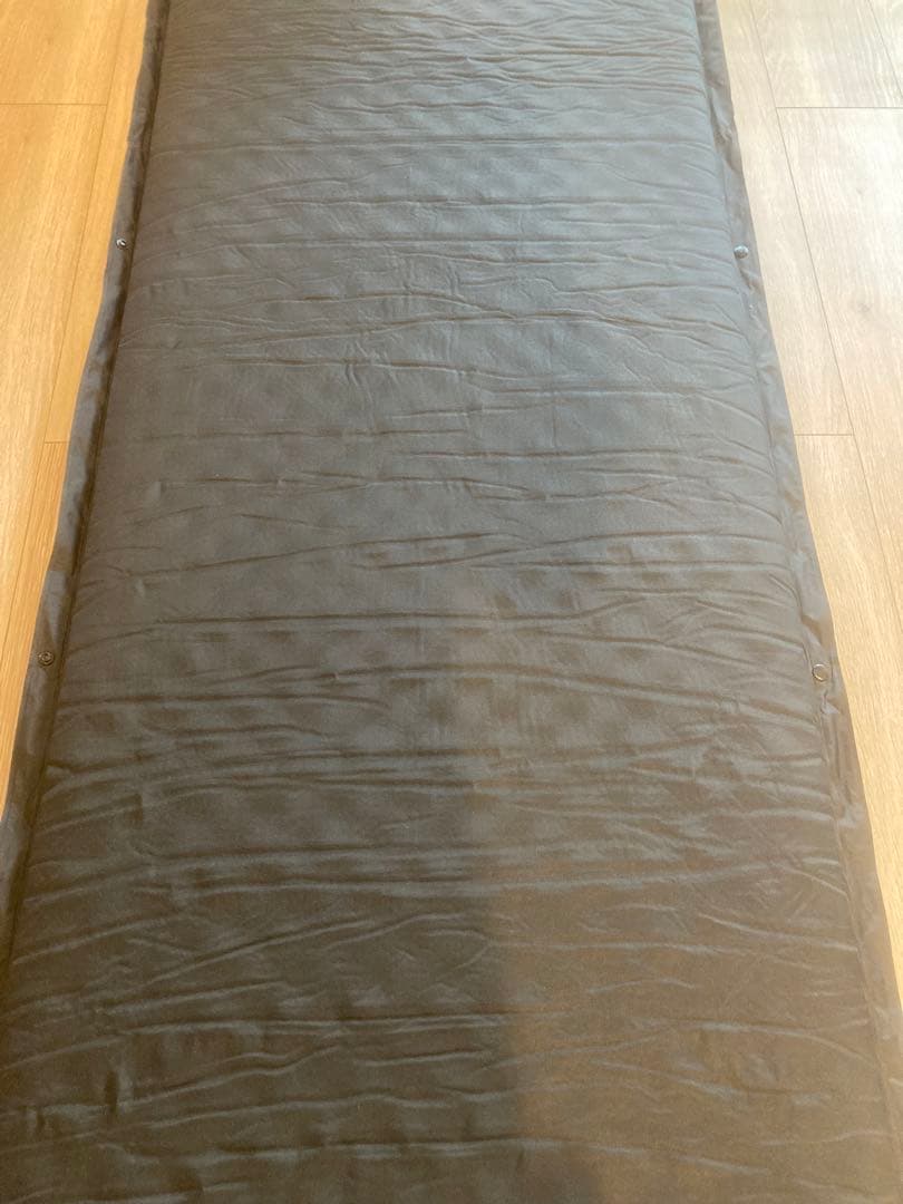 ブルックリンアウトドアカンパニー　インフレーターマット　スリーピングマット