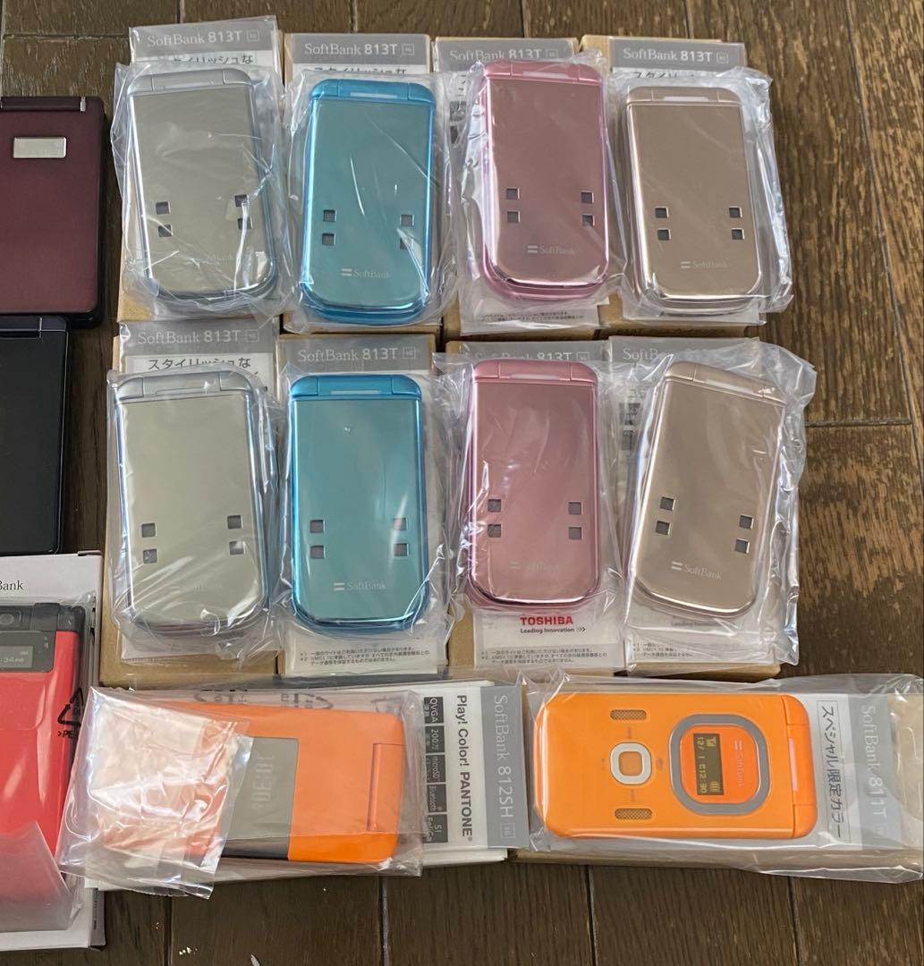 激レア】ガラケー　店頭用モックアップ　25点セット　ガラパゴス携帯　折りたたみ